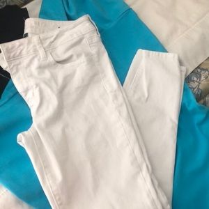 American Eagle 10 short while jeans